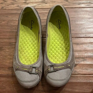 Clarks Privo Woman’s Green/Gray Shoes Size 8